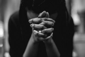 woman praying
